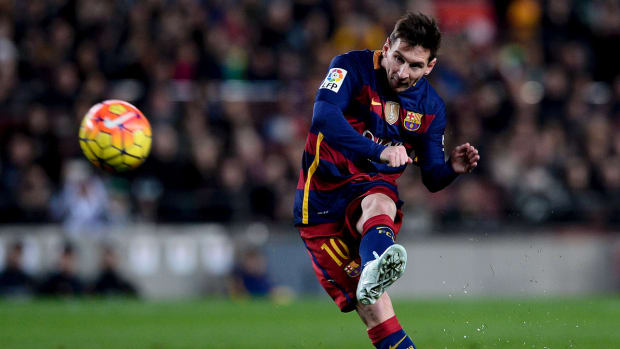 lionel-messi-barcelona-uefa-goal-of-the-season.jpg